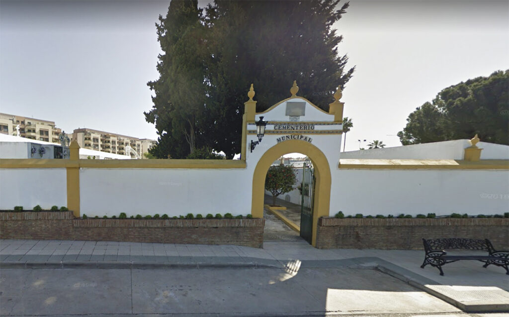 Mairena amplia el cementerio municipal