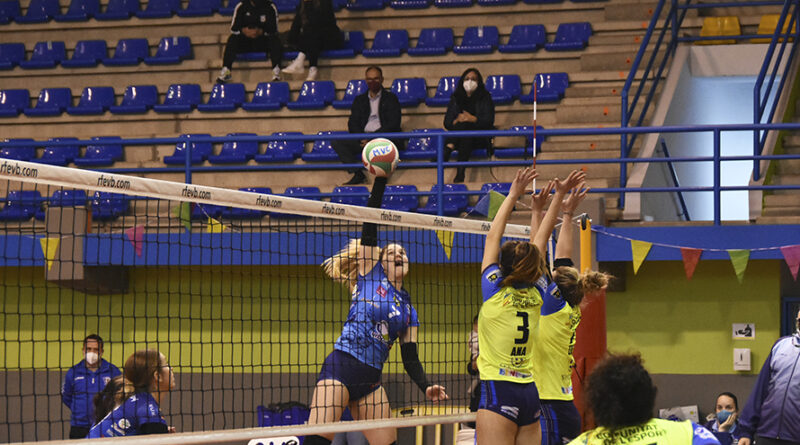 Mairena Voley Club Gana a Benidorm