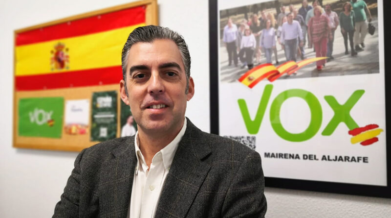 Juan Miguel Espinar portavoz de Vox que llevó a pleno el adoctrinamiento en las aulas