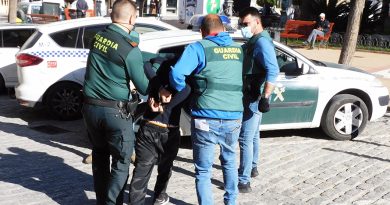 Estafan en Mairena del Aljarafe 8000 euros a una octogenaria