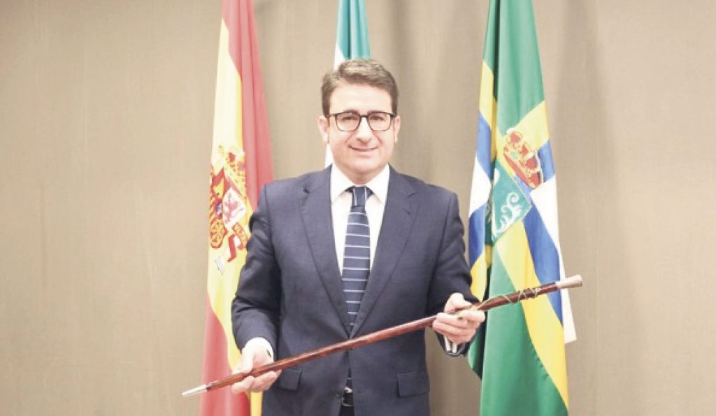 Manuel Benjumea (Cs) nuevo alcalde de Palomares del Río