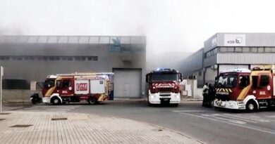 Dos heridos en una explosión en una nave de productos químicos en Bollullos de la Mitación