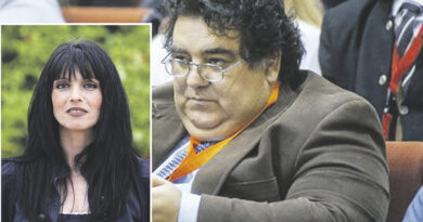 Procesan por la compra de votos a dos exalcaldes del PSOE de Huevar del Aljarafe