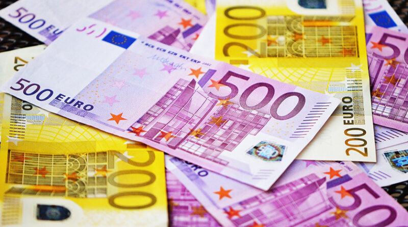 Perdonan 144.000 euros a un pensionista de Mairena del Aljarafe