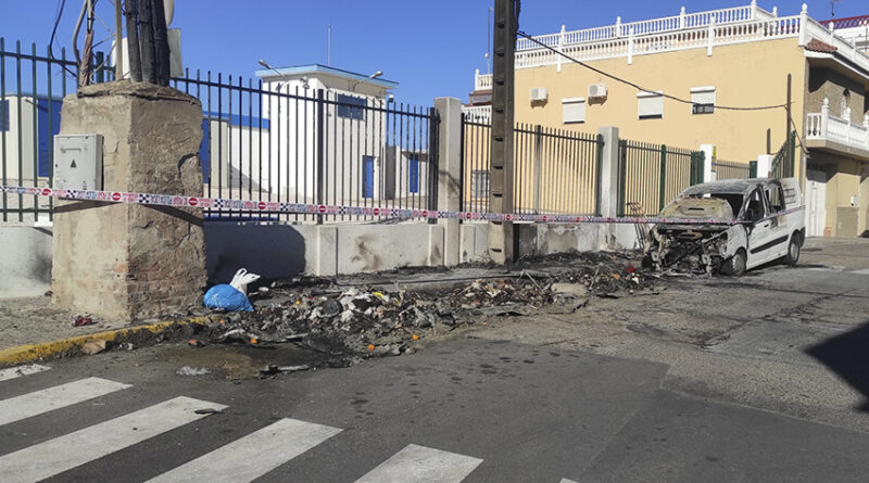 La quema de contenedores en Mairena casi deja sin luz Lepanto