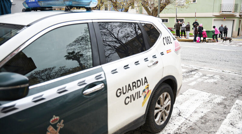 Detenido en Cádiz por abusar de dos alumnas menores