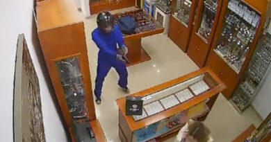 Video de como los ciudadanos frustran el atraco a una joyería en Sanlúcar